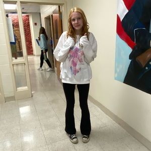 Meet your Posher, Layla